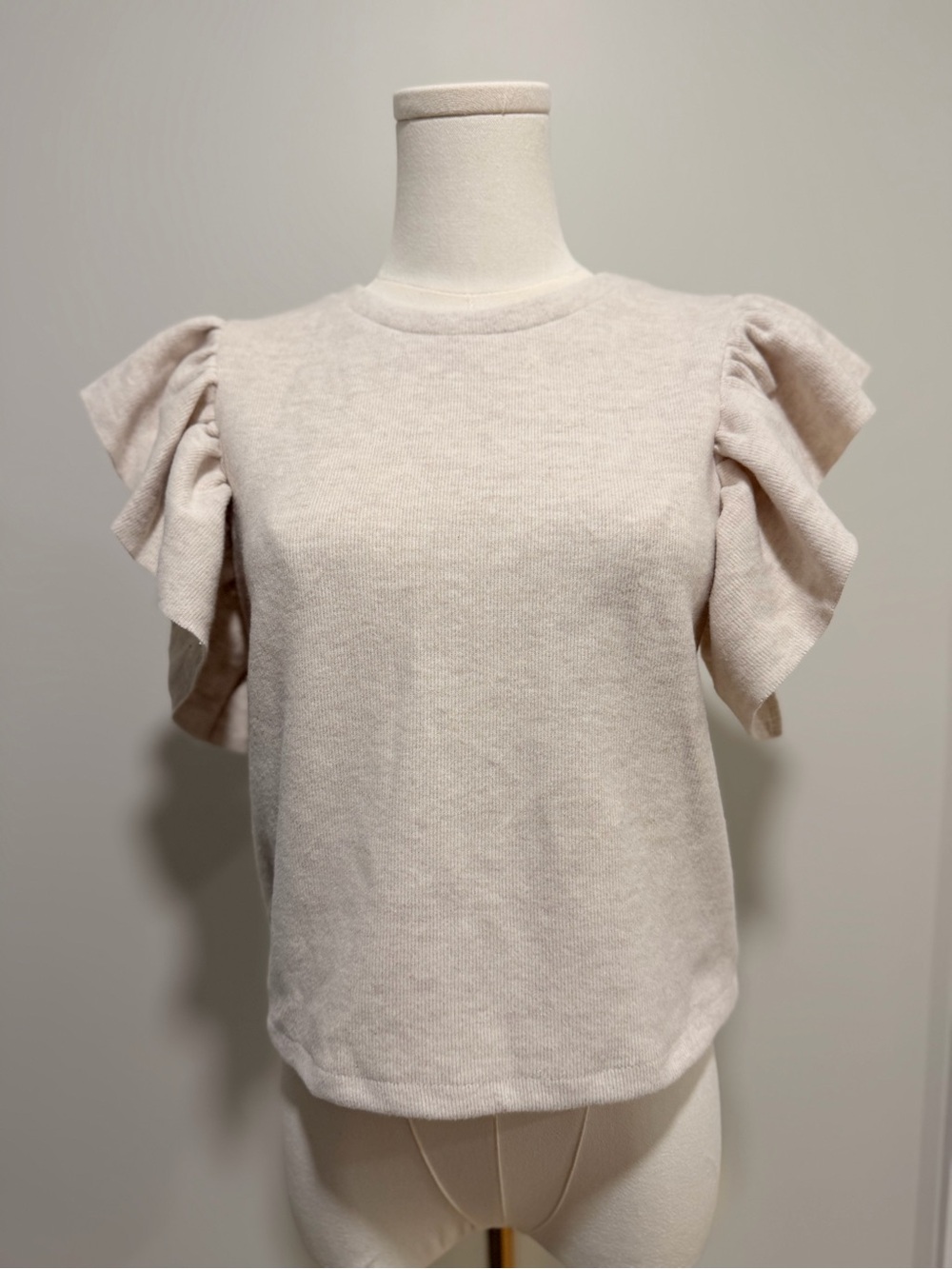 Zara NWT Ruffle Flutter Sleeve Knit Top Beige M